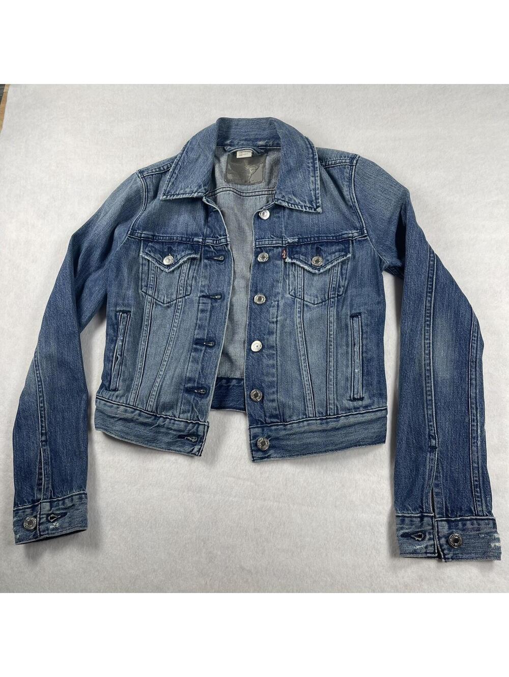 Levi Denim Blue Jean Trucker Jacket Women's XS Distressed - Flap Pockets - Picture 2 of 10